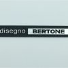 LB590 Targhetta DISEGNO BERTONE, mm.120x17, con biadesivo a tergo